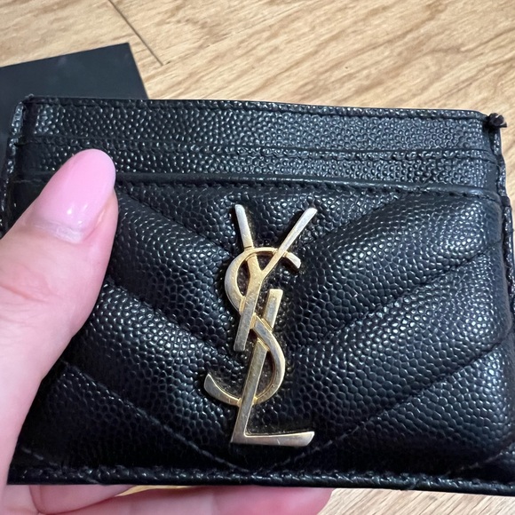 YSL Monogram Card Case in Grained Leather - Picture 4 of 7